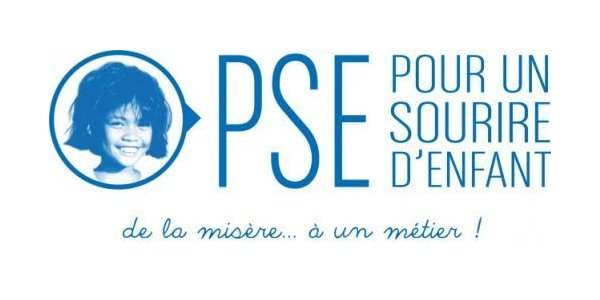 Recherche puis Vente de livres Jeunesse au profit de l'association PSE « Pour un Sourire d'Enfant »